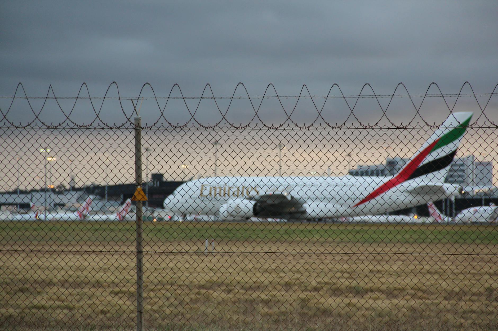 https://www.pexels.com/photo/emirates-a380-at-melbourne-airport-29865718/